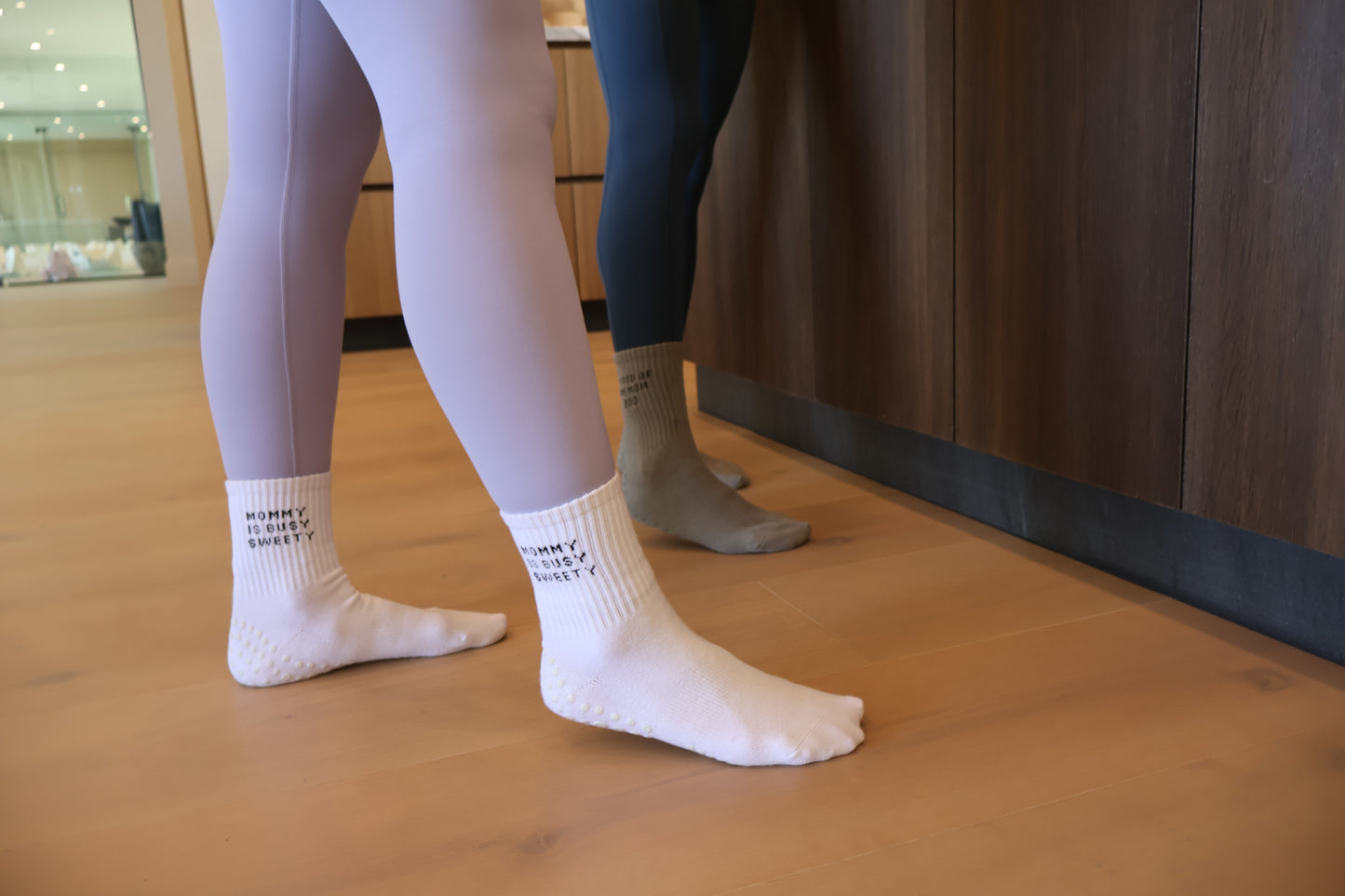 Mommy Is Busy Sweety Grip Socks